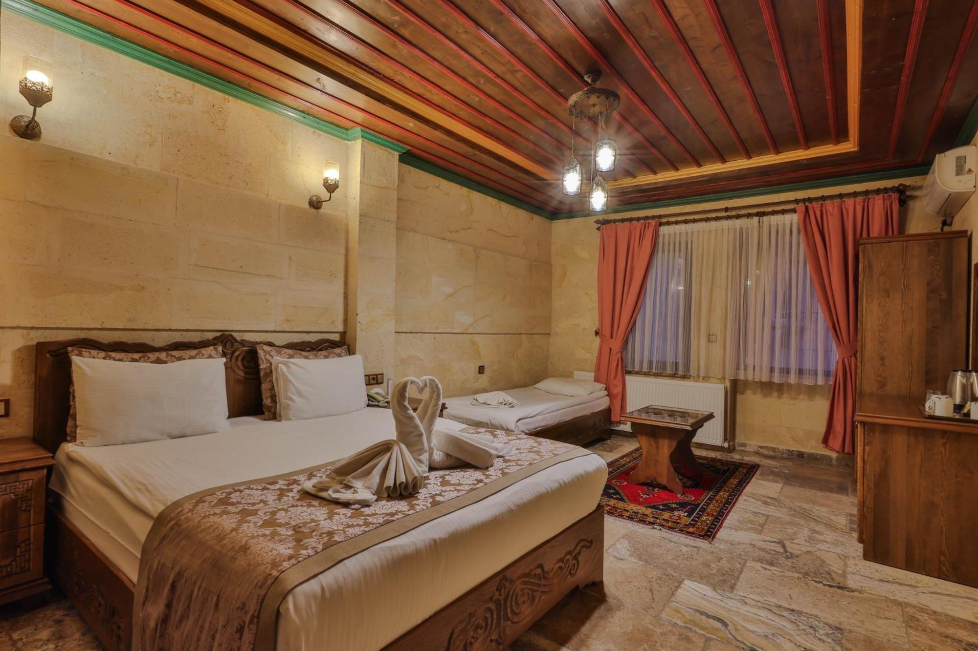 Feel Cappadocia Stone House Otel Göreme Dış mekan fotoğraf